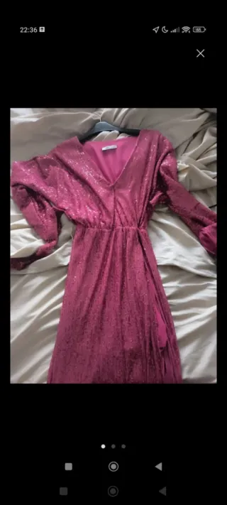 Vestido rosa de lentejuelas manga larga