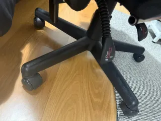 Silla Gamer Negra y Blanca