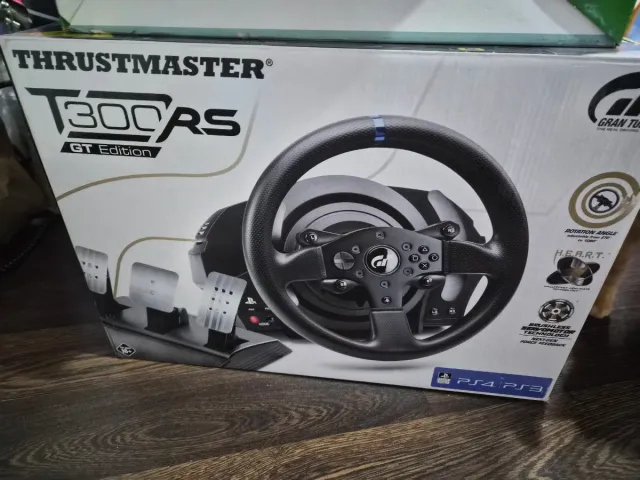 Volante Thrustmaster T300RS GT Edition