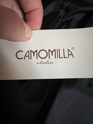 Cappotto Camomilla nero con bottoni dorati