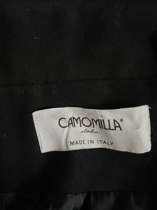 Cappotto Camomilla nero con bottoni dorati