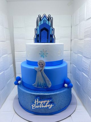 Torta scenografica Frozen Elsa