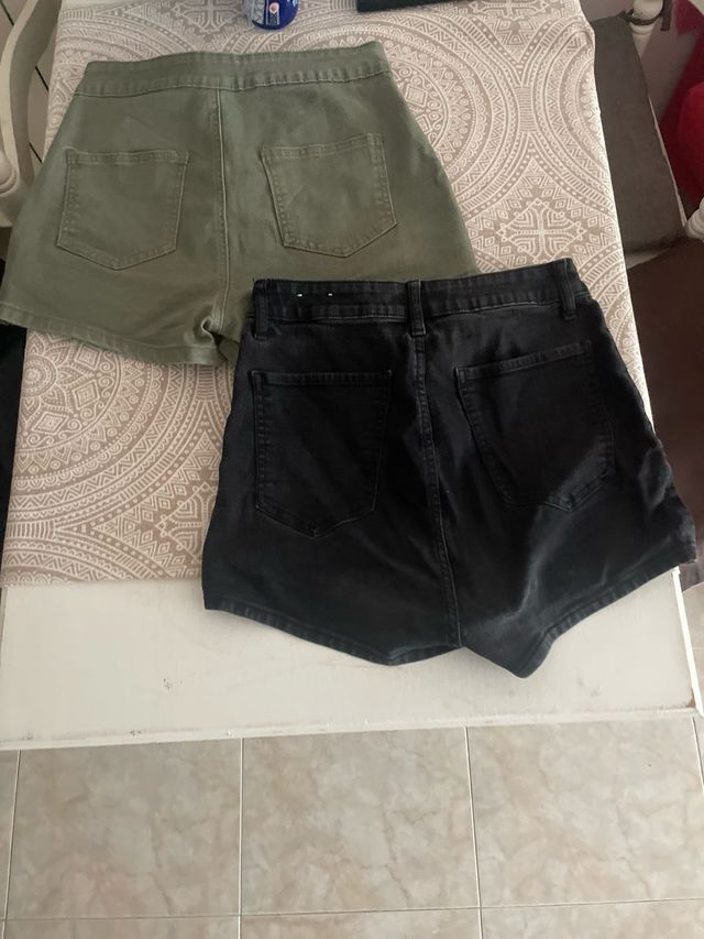 Shorts vaqueros negros y verdes