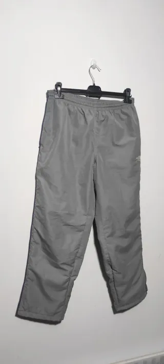 Pantalones chándal anchos Umbro grises vintage
