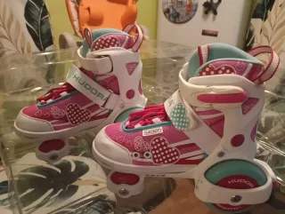 Patines extensibles Hudora rosas con corazones