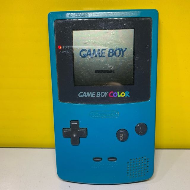 Nintendo Game Boy Color turchese
