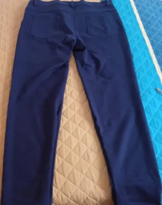 Pantalón azul marino