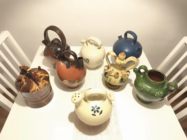 14 Cántaros y Botijos artesanales. Colección 350€