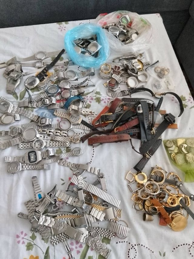 Lote de Cajas de Relojes Variados