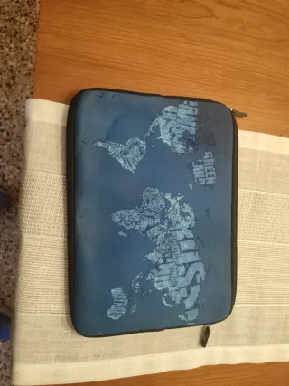 Funda portátil/tablet 11 31x22cm