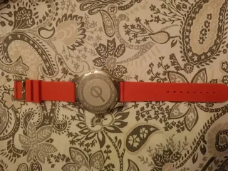 Reloj Radiant Negro y Rojo Poco Uso
