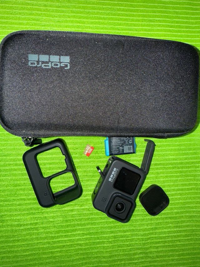 GoPro 9 Black com extras