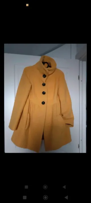 Cappotto 85% lana giallo indossato 1 volta