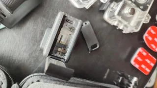 GoPro 9 Hero Black + 3 batterie + caricabatterie + custodia