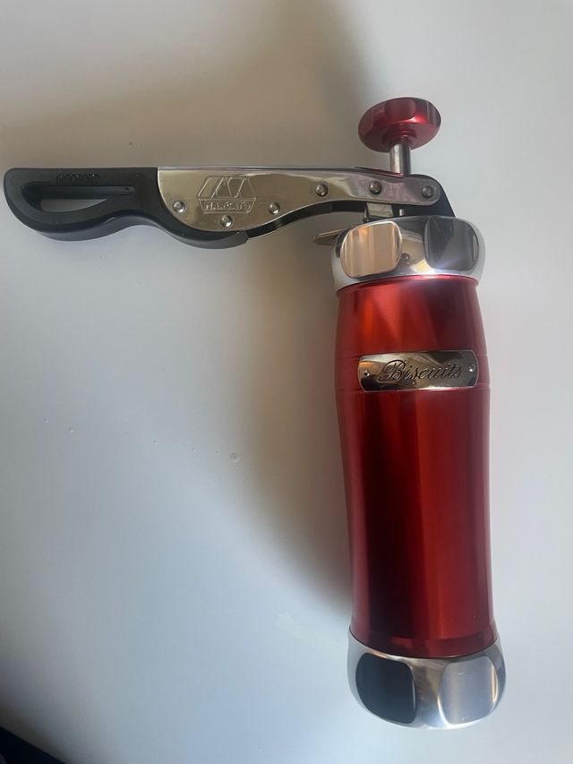 Macchina per biscotti con 20 trafile