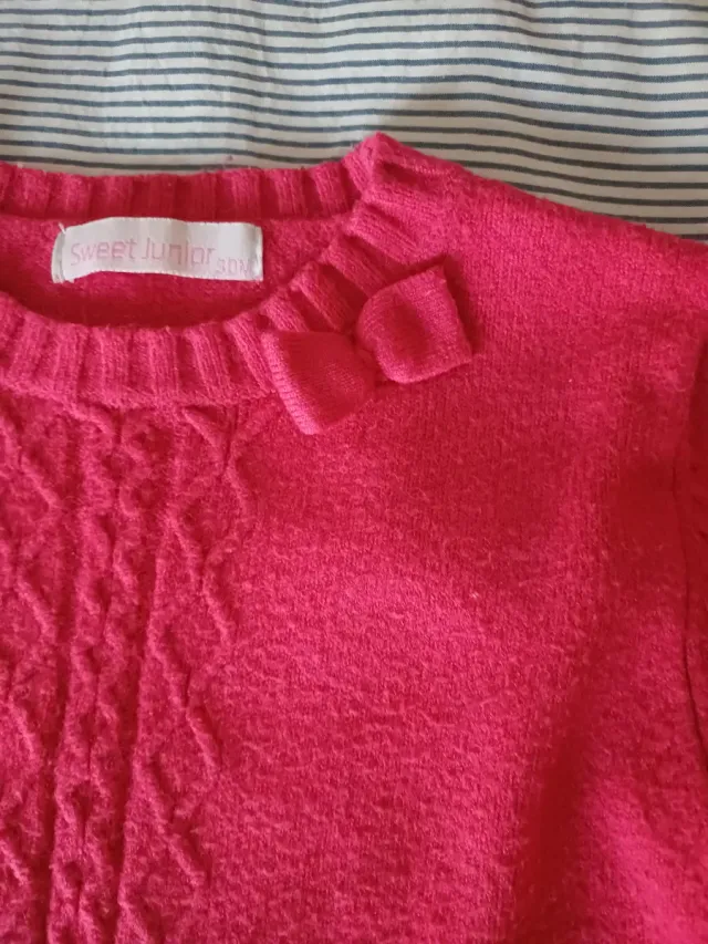 Maglioncino fucsia bambina con tasche