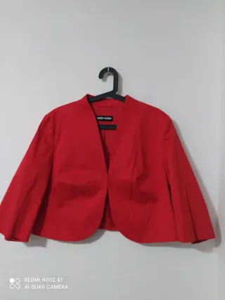 Blazer corto rojo Gerry Weber