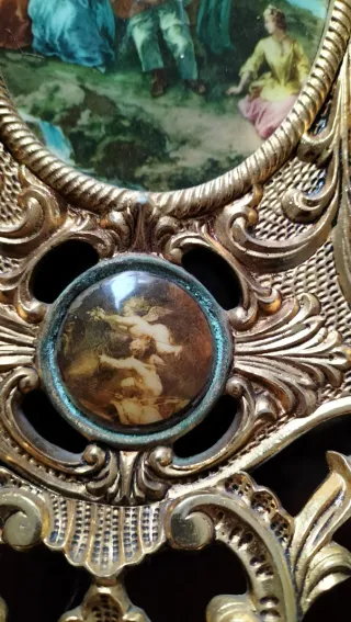 Cornucopia antigua bronce y porcelana