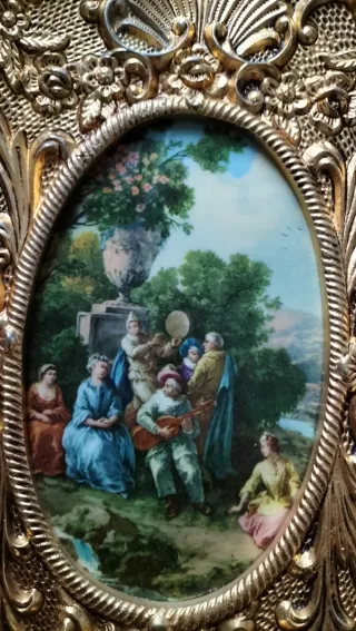 Cornucopia antigua bronce y porcelana