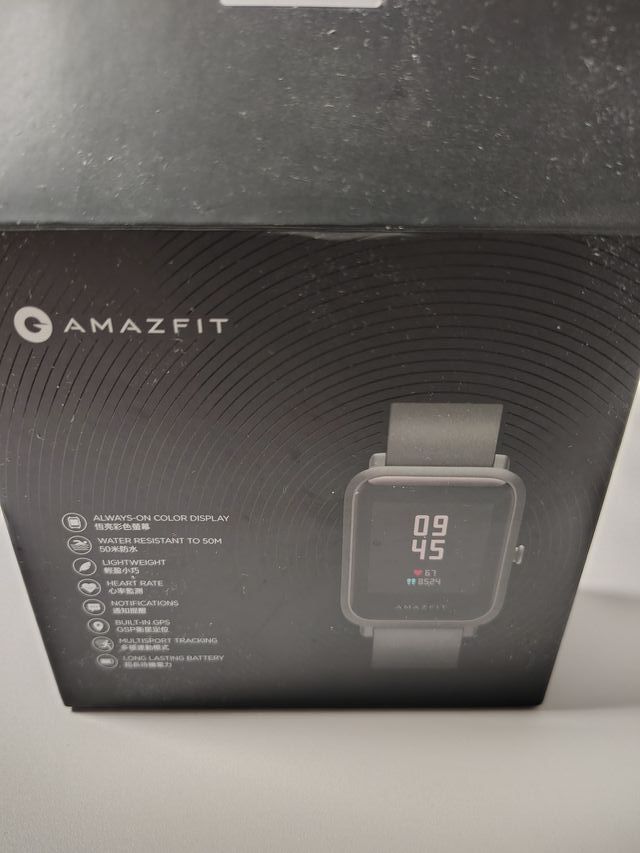 Smartwatch Amazfit Nero e Grigio