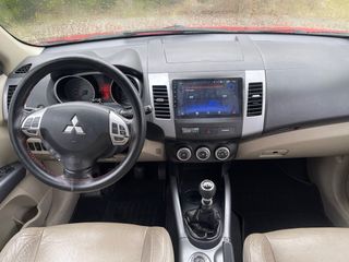 Mitsubishi Outlander 2009