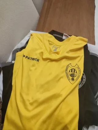 Lote Ropa Fútbol Club Cooperativa Patrick
