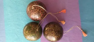 3 Bolas Decorativas Natalícias Papel Mache