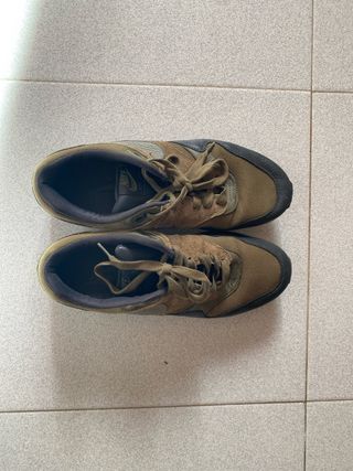 Tenis Nike Air Max 1 Marrones y Verdes