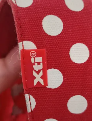 Bailarinas lunares rojas/ blancas talla 38.