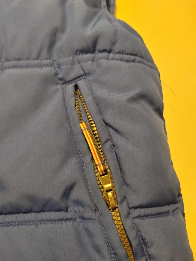 Chaleco Okaïdi Azul con Capucha