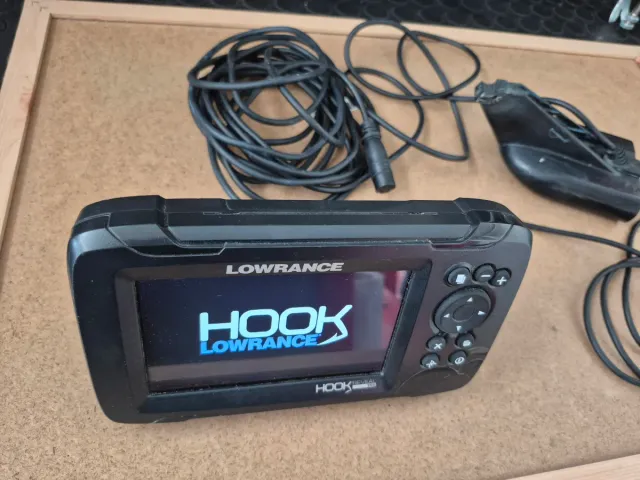 Sonda Lowrance Hook Reveal 5SS