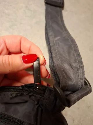 Borsa a tracolla Sisley grigio scuro tessuto