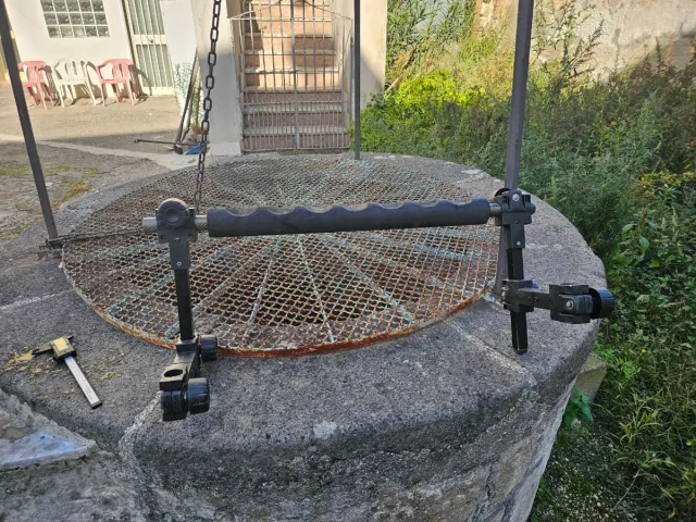 Barra centrale poggia canna da pesca