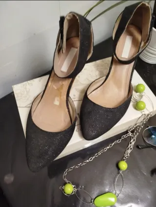 REBAJAS. Chaquetón azul eléctrico