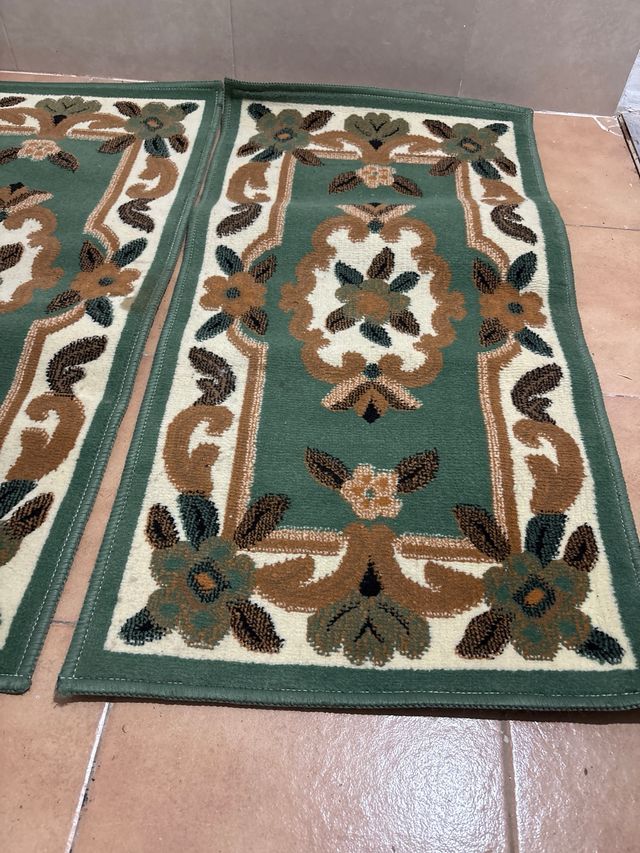 2 Tapetes de Pé de Cama