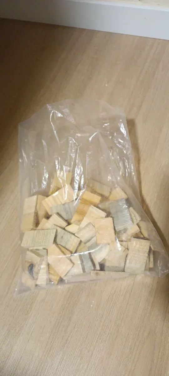 Cuñas de madera de pino