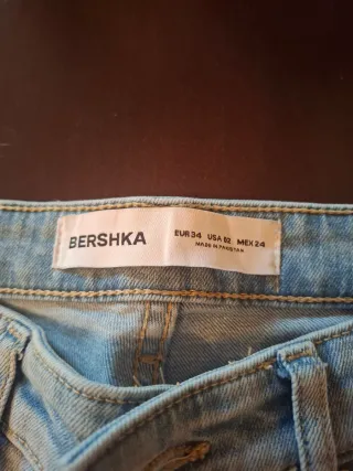 Pantalones vaqueros campana