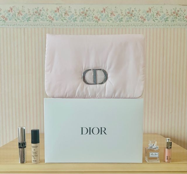 DIOR NECESER CON MINIATURAS DIOR