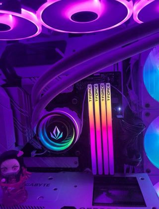 PC GAMING RTX 4060 RYZEN 5 5600X 32GB RAM