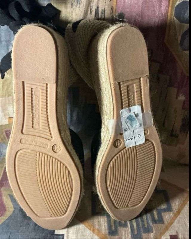 Alpargatas femininas pretas e bege