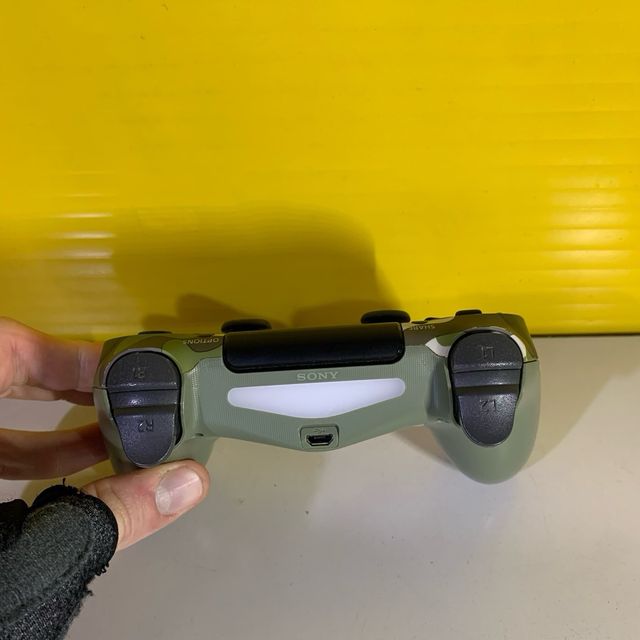 PlayStation 4 fat 500gb Sony + Controller mimetico