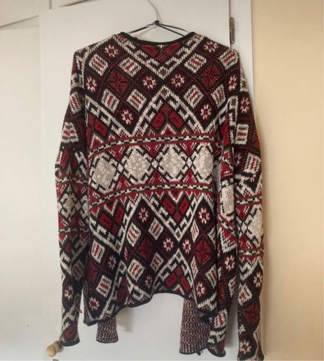 Rebeca punto estampado Stradivarius Talla S