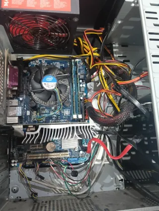 PC Sobremesa Gigabyte