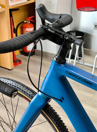 Bicicleta Gravel Cannondale Topstone Carbon 6