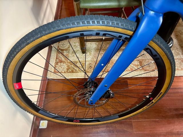 Bicicleta Gravel Cannondale Topstone Carbon 6