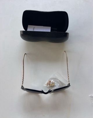 Gafas Chanel Negras y Doradas