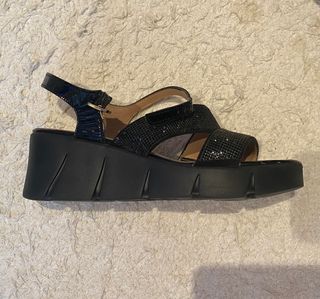Sandalias Negras Brillantes Talla 38