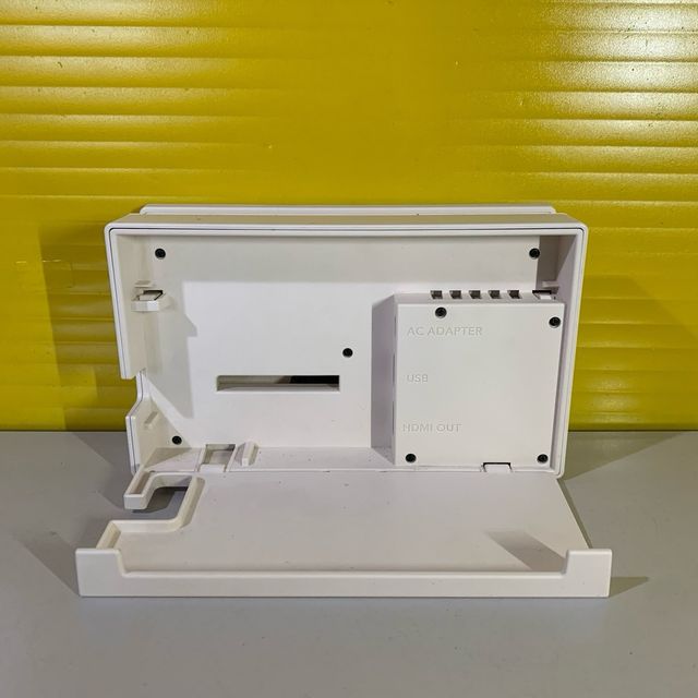 Nintendo Switch Animal Crossing Edition completa