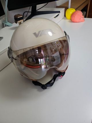 Casco de moto retro