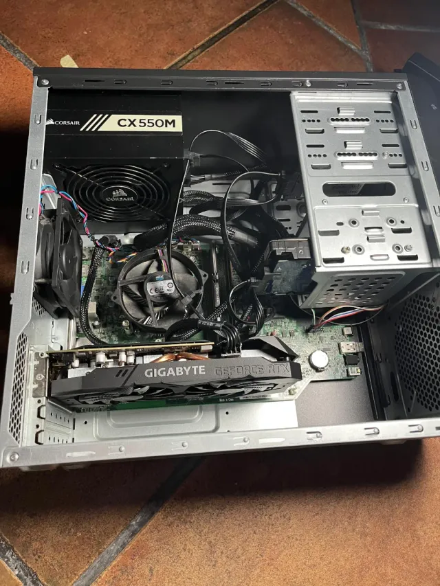 Ordenador Gaming Acer i7-8700